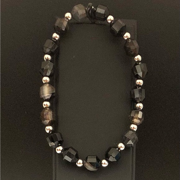 Natural Black Agate Bracelet Faceted Beads Barrel Shape Stretchable Bracelet - Picture 5 of 5